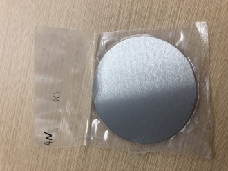 純ニッケル 高純度ニッケル丸板 材 - Ni 99.99% Φ76.2×t2.5mm 端材販売 ｜金属材料通販【E-Metals.net】